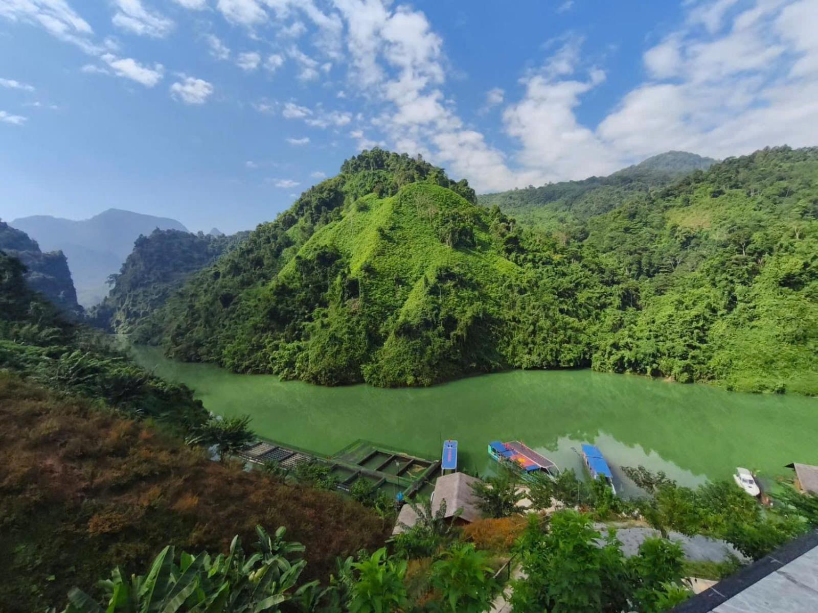 Hg Hostel Provide Tours & Motorbikes Hà Giang Eksteriør billede